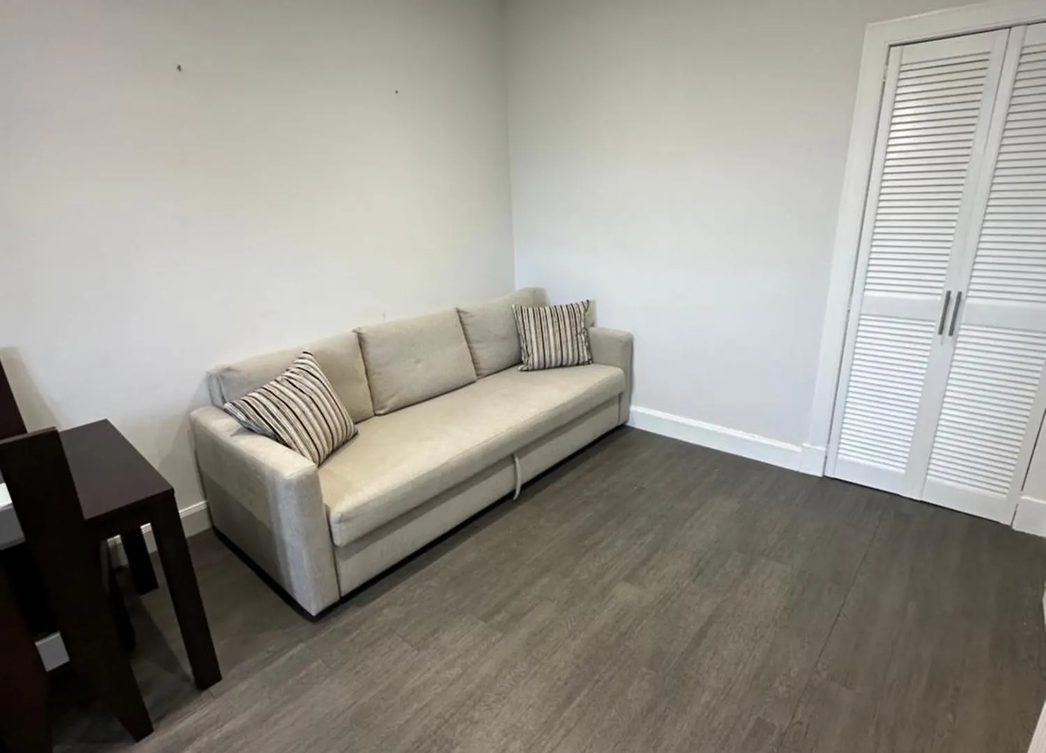 Beautiful Flat Close To City Centre 爱丁堡 0*,  英国